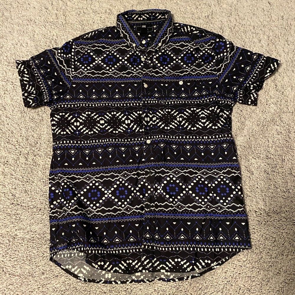 Men’s casual button up